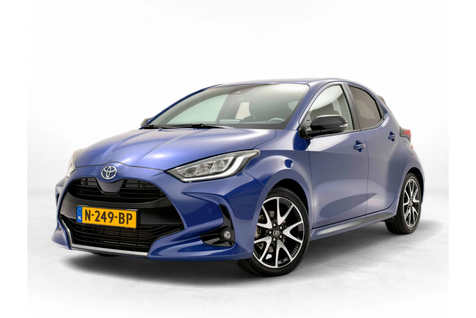 Toyota Yaris (2021) — foto 1