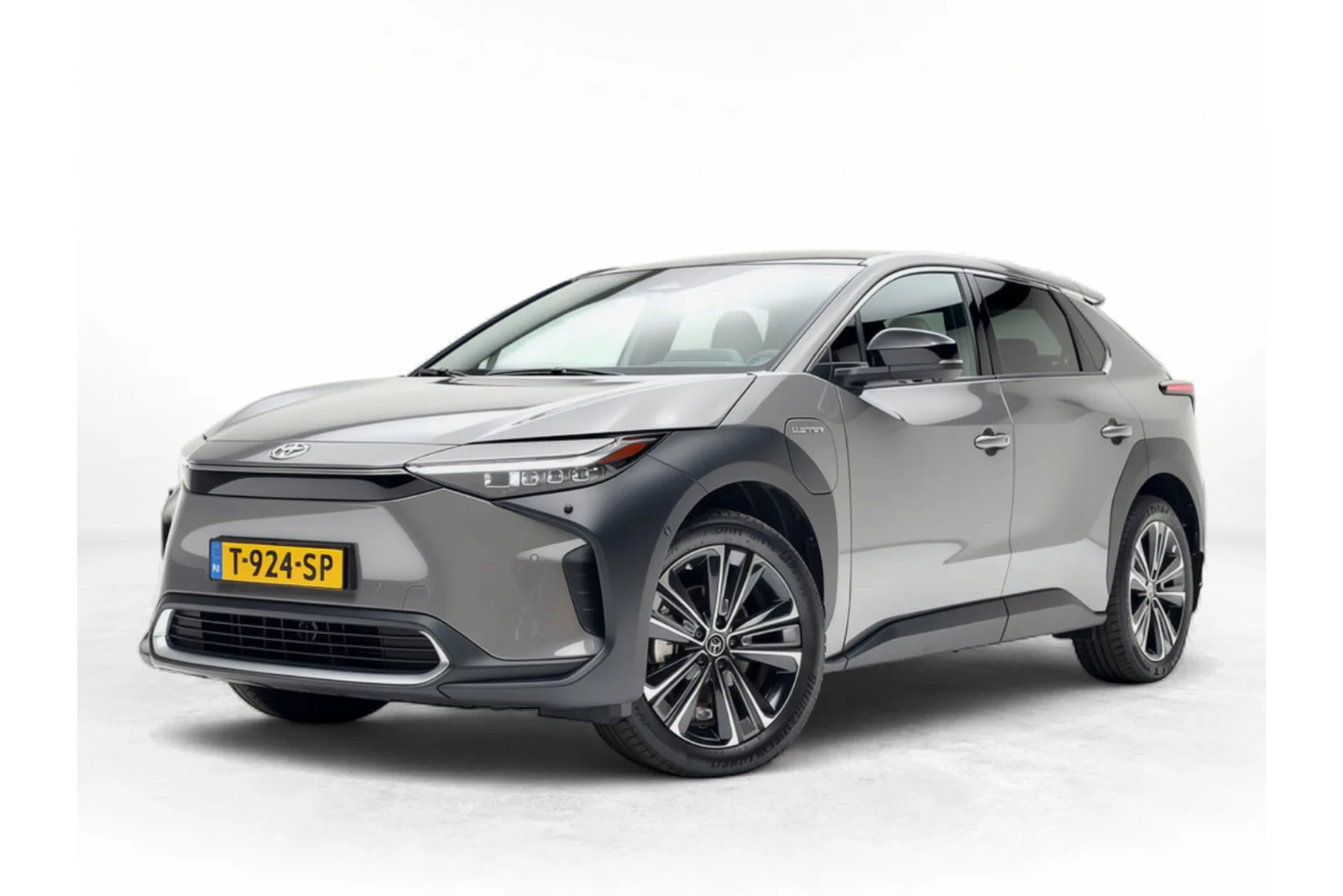 Toyota bZ4X (2023) — foto 1