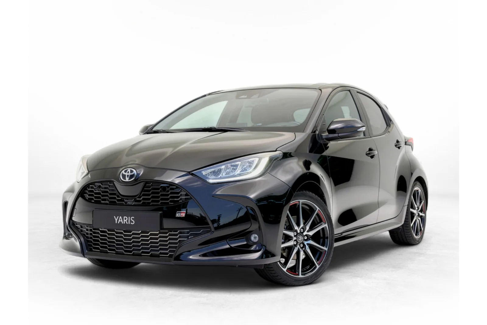 Toyota Yaris (2023) — foto 1