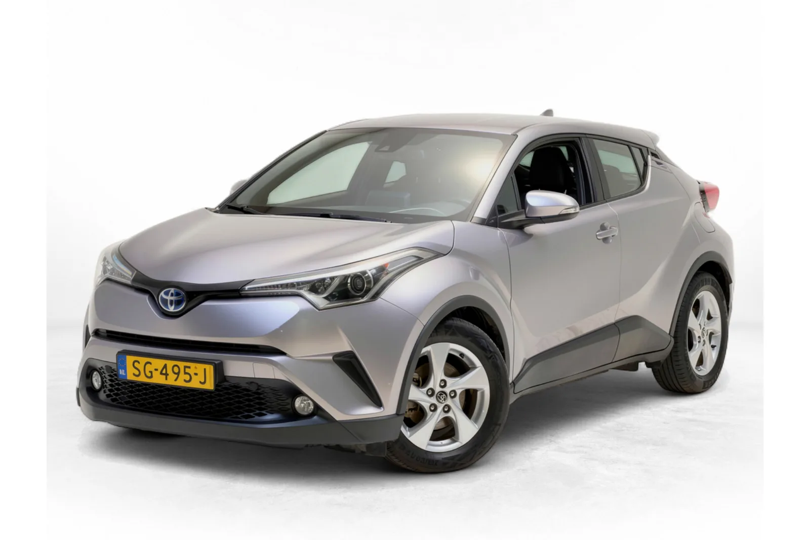 Toyota C-HR (2018) — foto 1