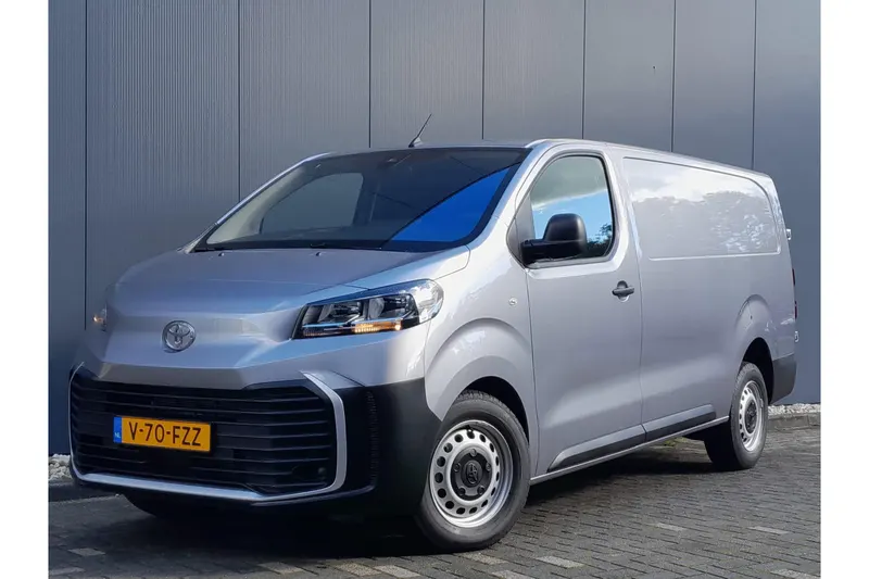 Toyota Proace (2024)