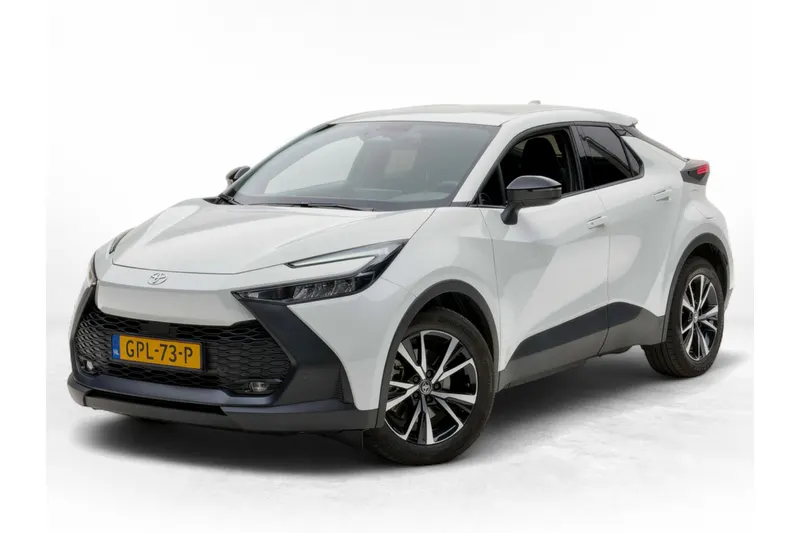 Toyota C-HR (2024)