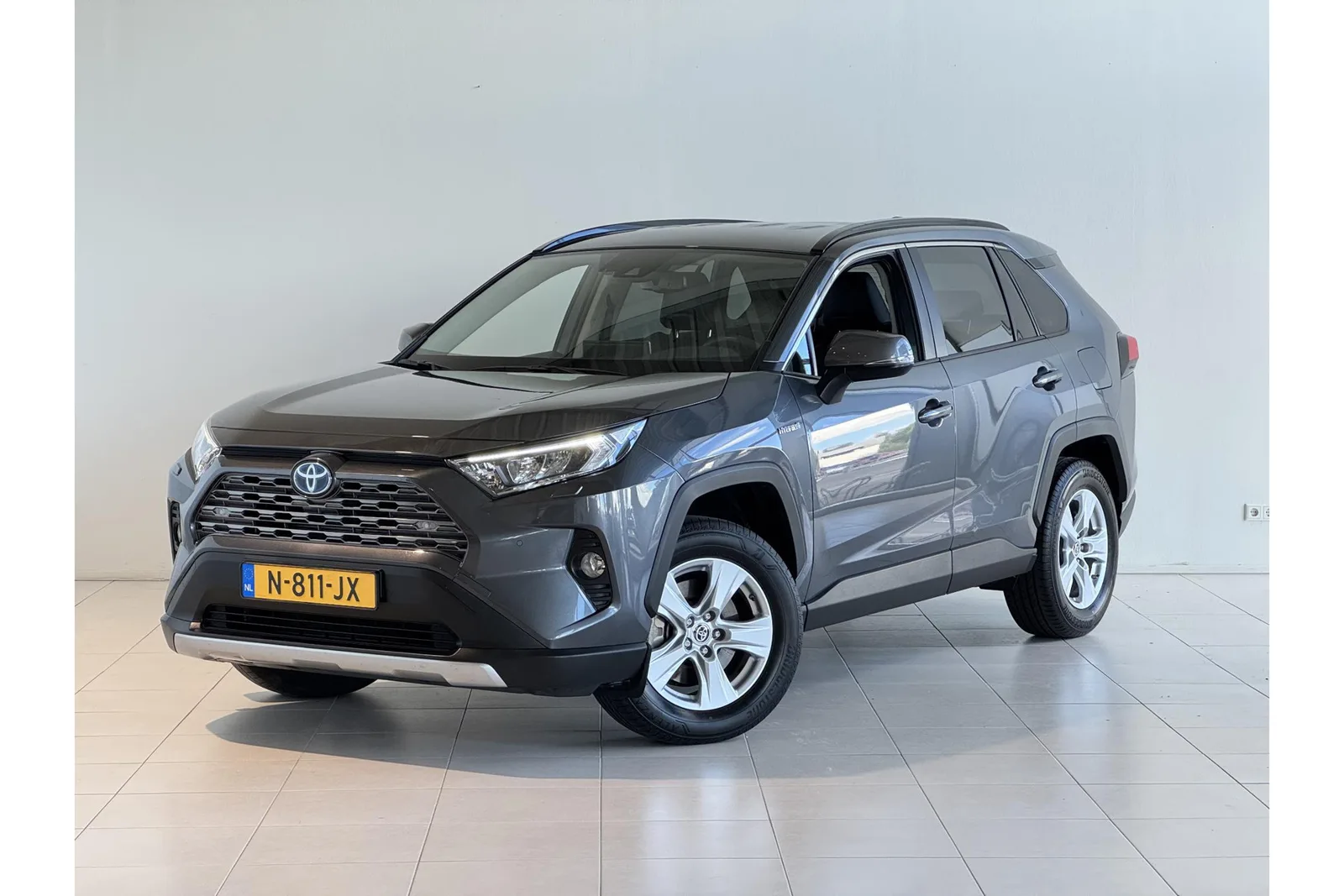 Toyota RAV4 (2021) — foto 1