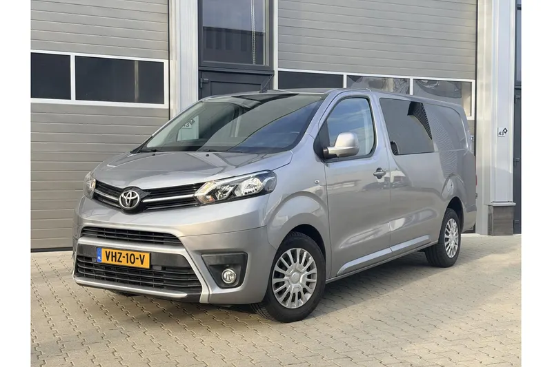 Toyota Proace (2021)