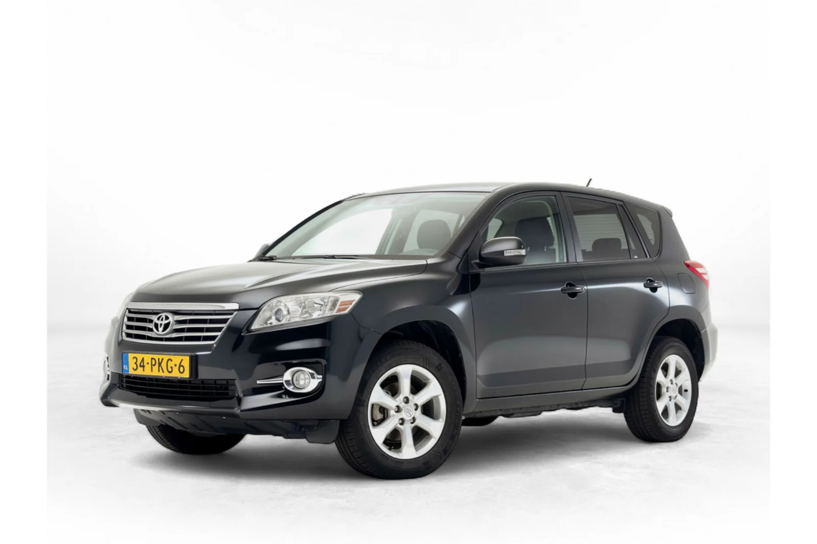 Toyota RAV4 (2011) — foto 1