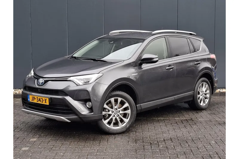 Toyota RAV4 (2016)