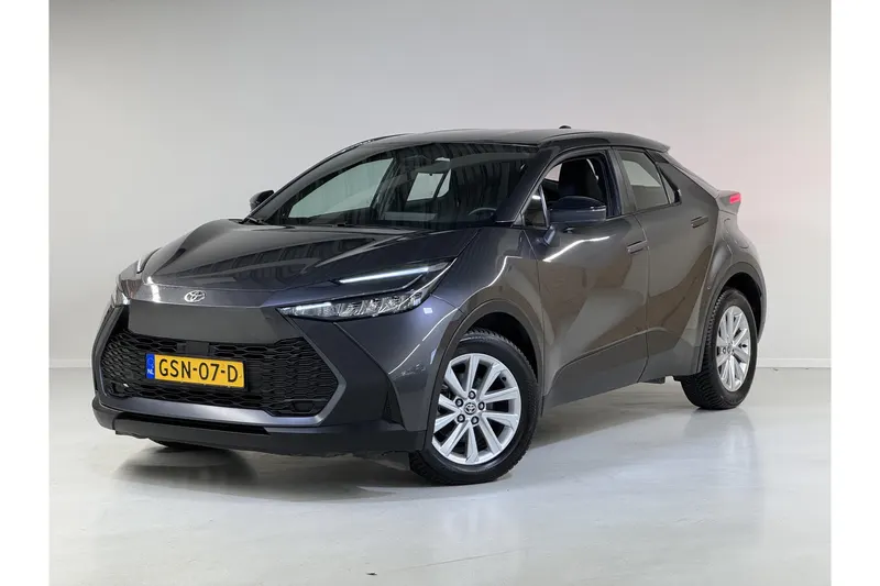 Toyota C-HR (2024)