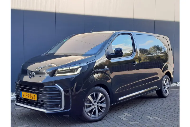 Toyota Proace (2024)