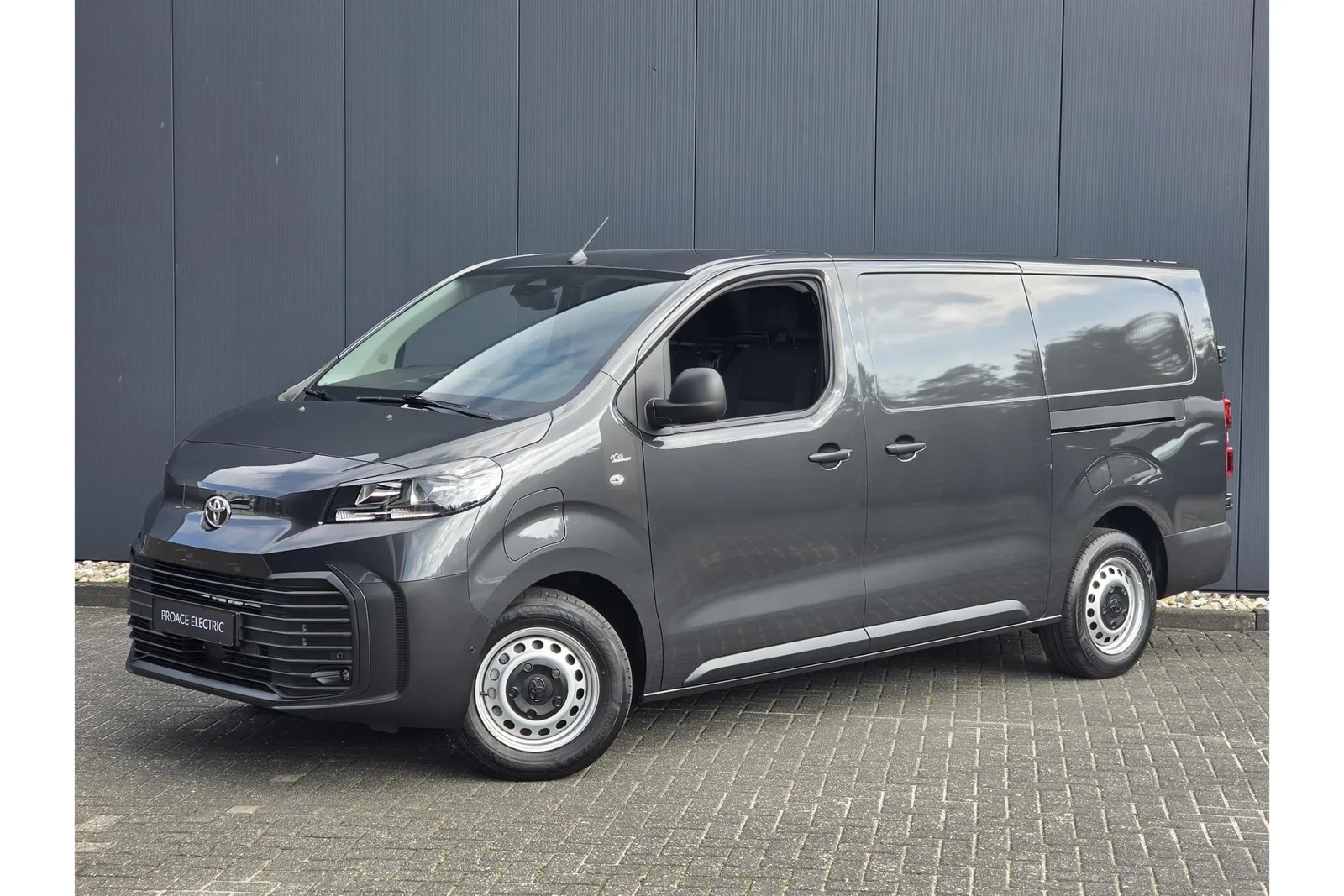 Toyota ProAce Long Worker (2026) — foto 1