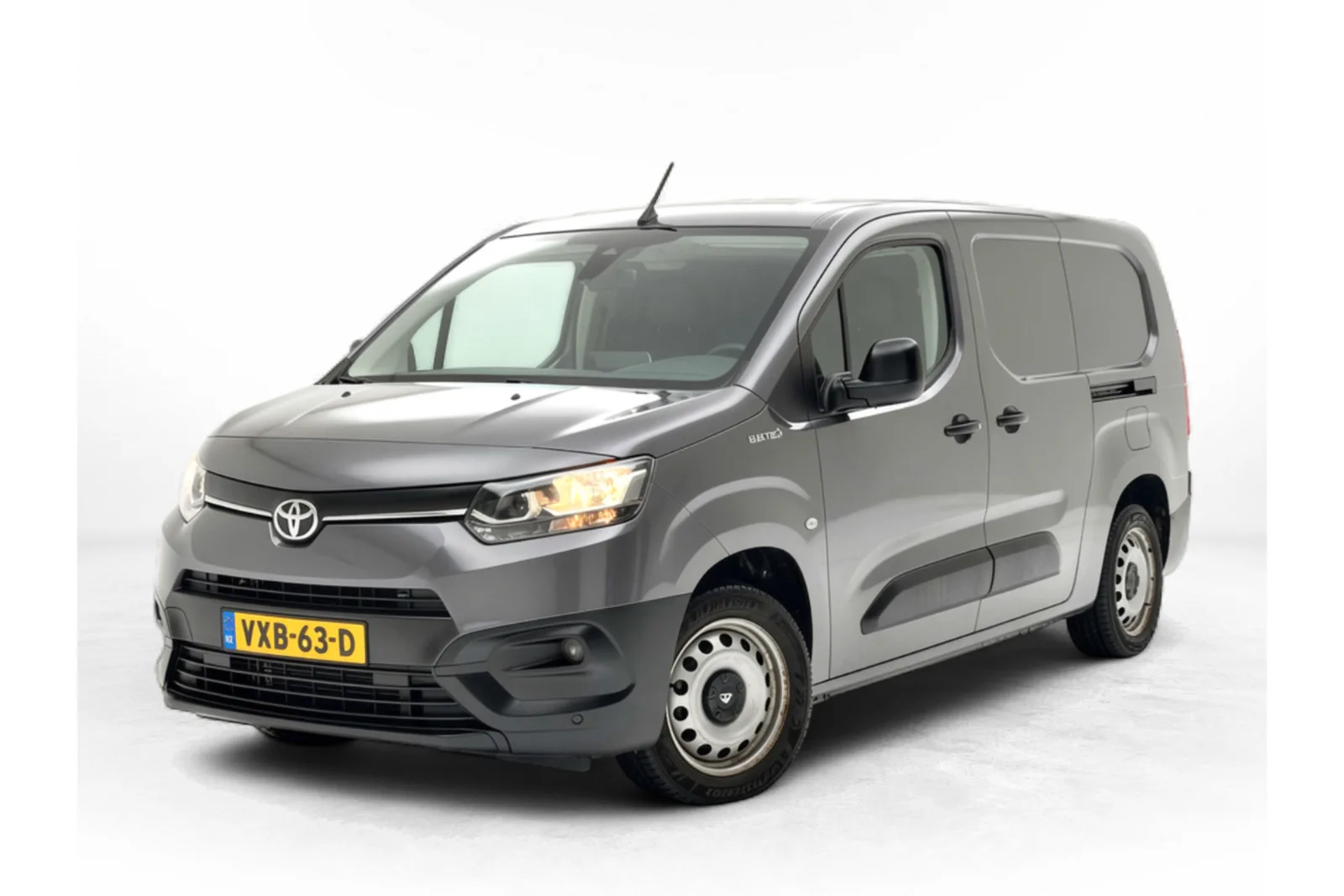 Toyota Proace (2023) — foto 1