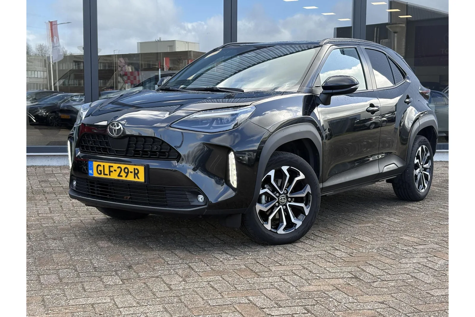 Toyota Yaris Cross (2024) — foto 1