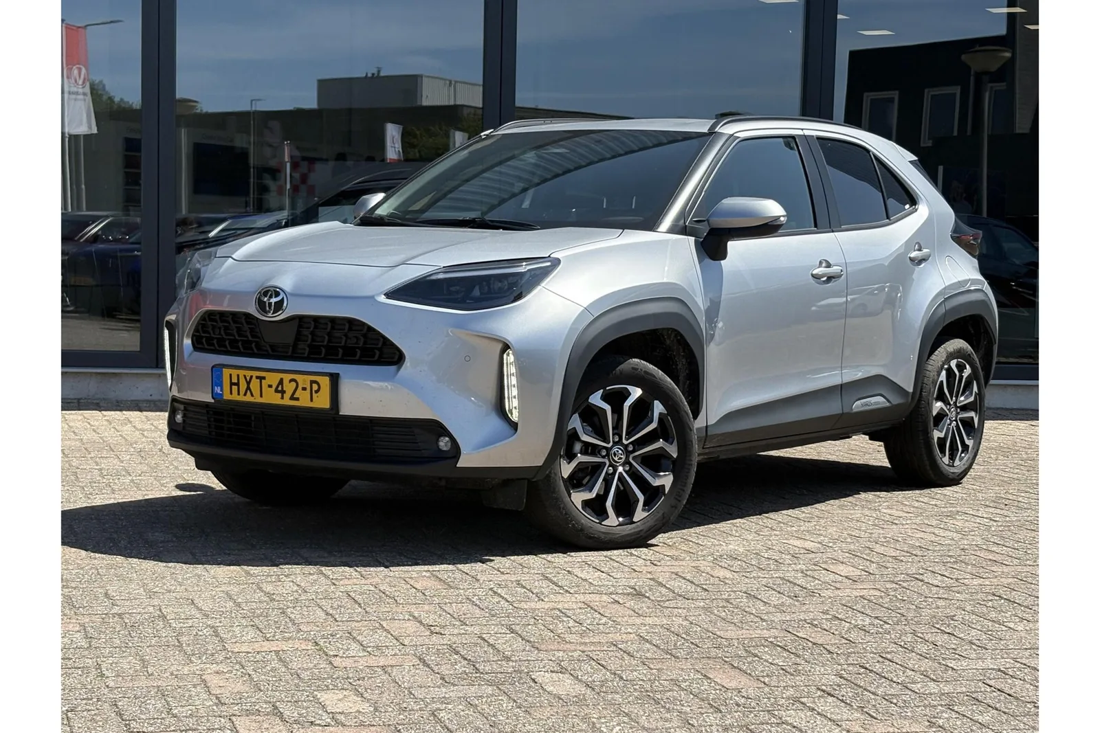 Toyota Yaris Cross (2025) — foto 1