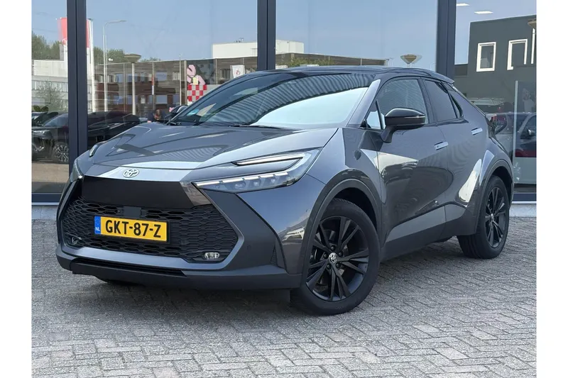 Toyota C-HR (2024)
