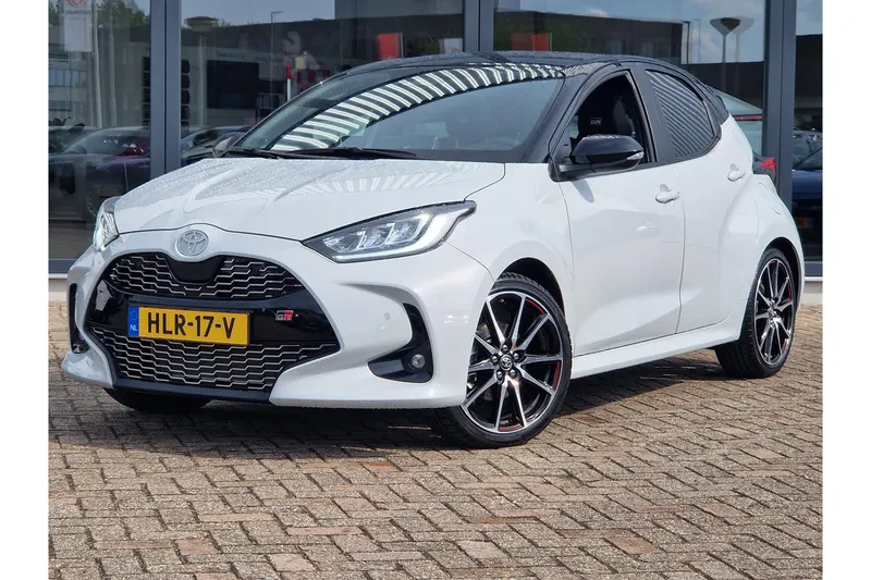 Toyota Yaris (2025)