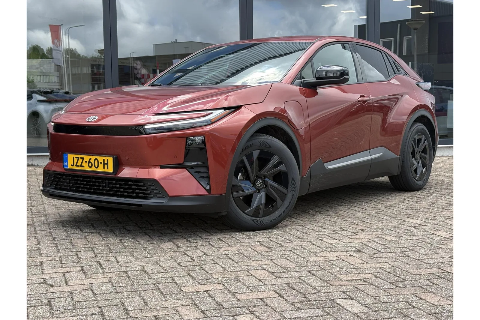 Toyota C-HR+ (2026) — foto 1