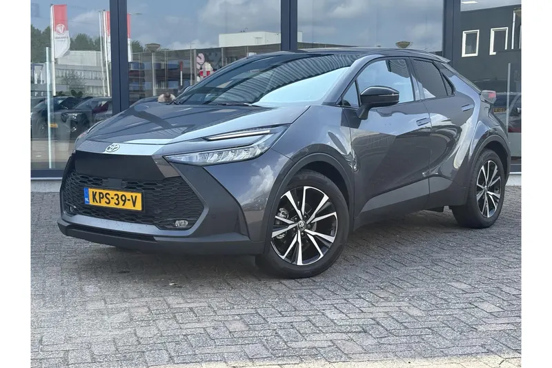 Toyota C-HR (2024)