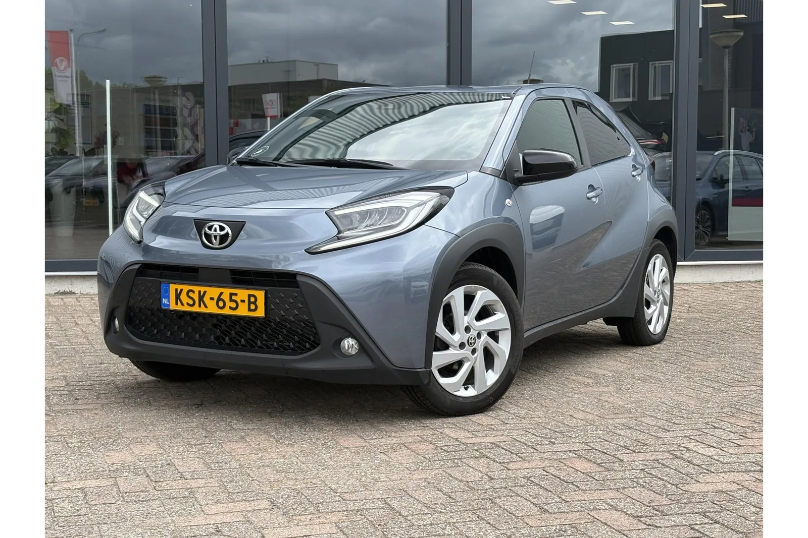 Toyota Aygo X (2024) — foto 1