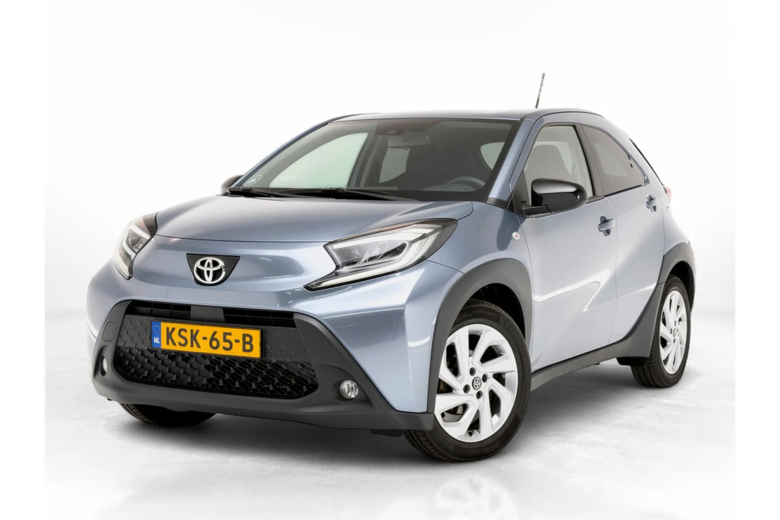 Toyota Aygo X (2024) — foto 1