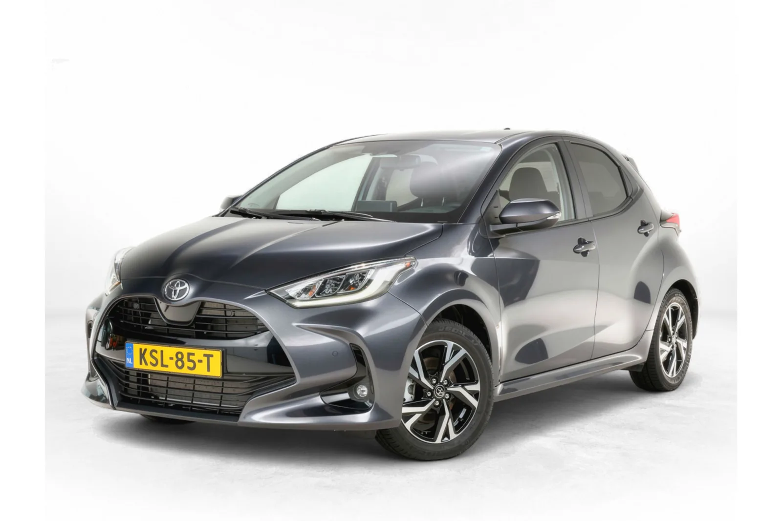 Toyota Yaris (2025) — foto 1