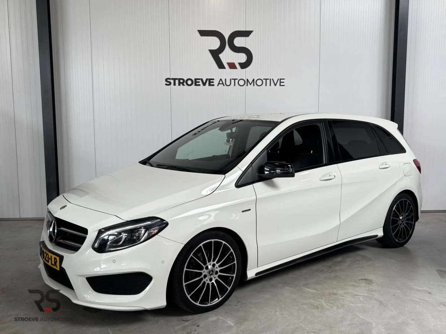 Mercedes-Benz B-Klasse (2017) — foto 1