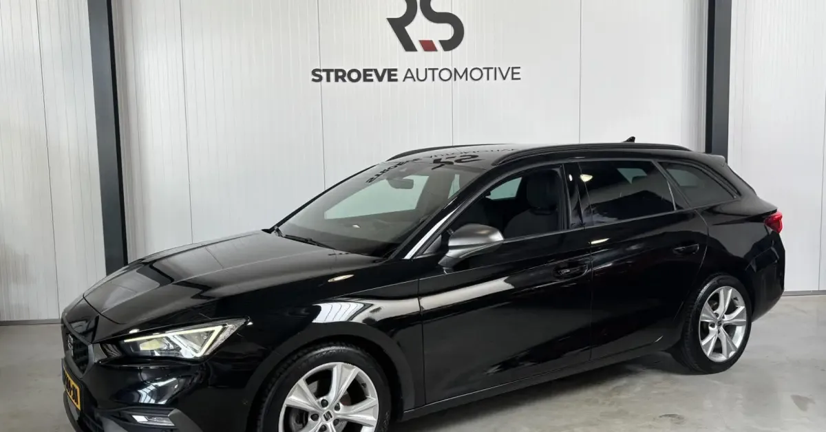 SEAT Leon Sportstourer (2021) — foto 1