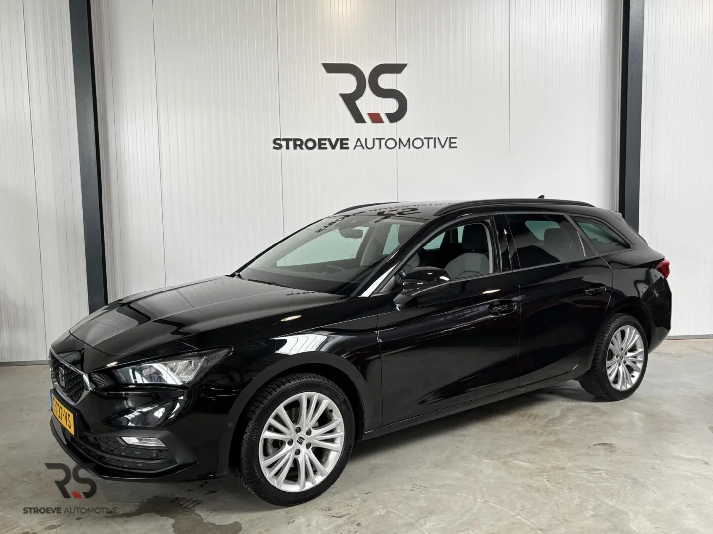 SEAT Leon (2023) — foto 1