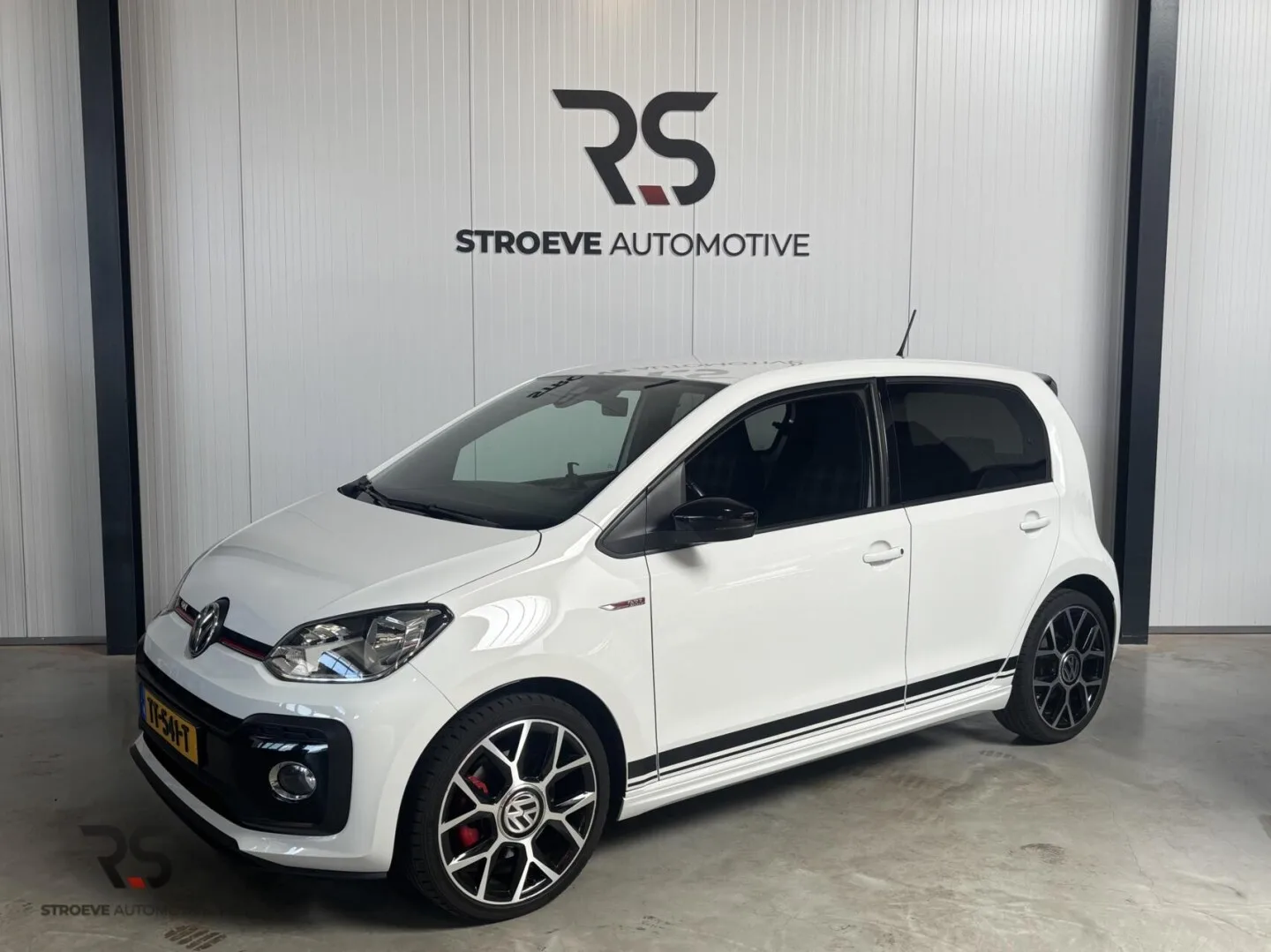 Volkswagen Up! (2018) — foto 1