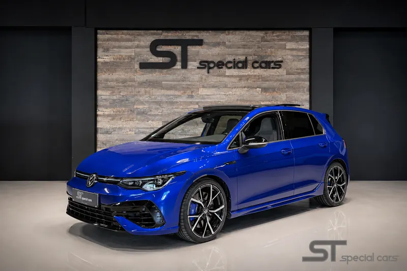 Volkswagen Golf (2023)