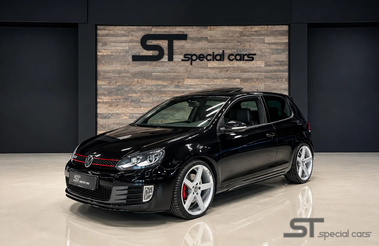 Volkswagen Golf (2009) — foto 1