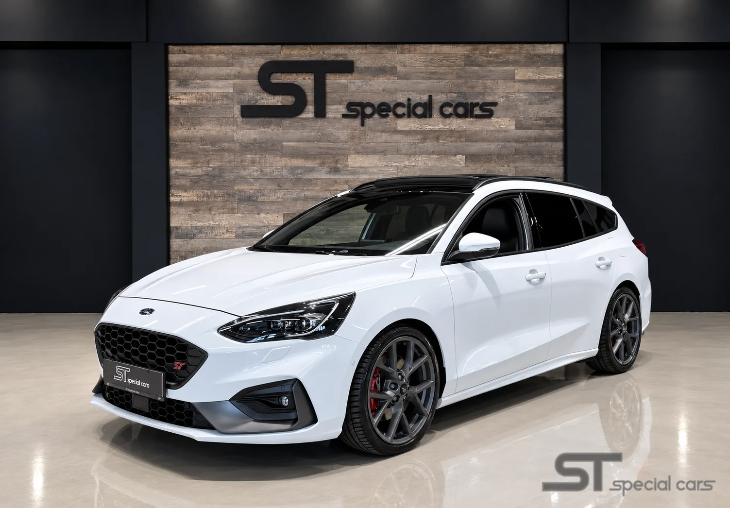 Ford Focus (2019) — foto 1