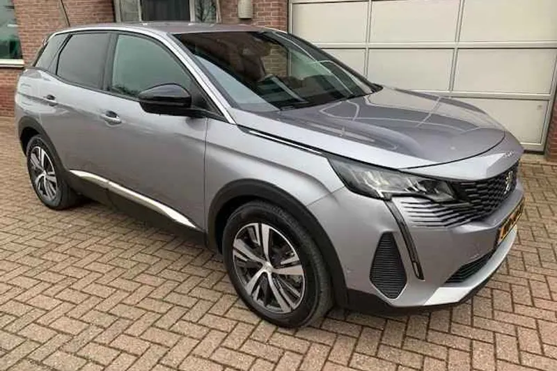 Peugeot 3008 (2024)