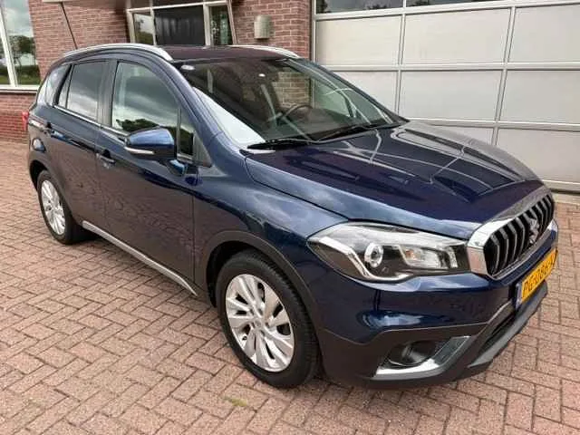 Suzuki S-Cross (2017) — foto 1