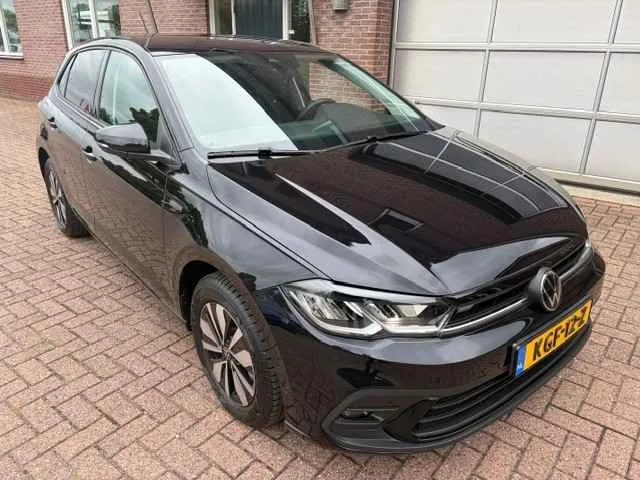 Volkswagen Polo (2025) — foto 1