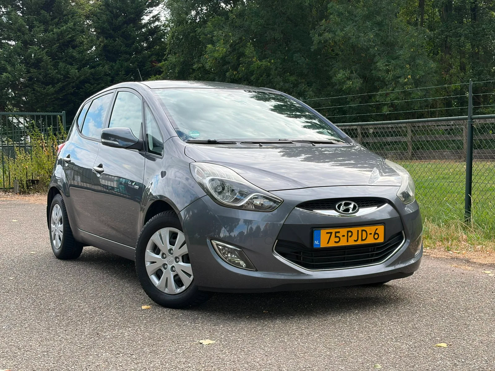 Hyundai ix20 (2011) — foto 1