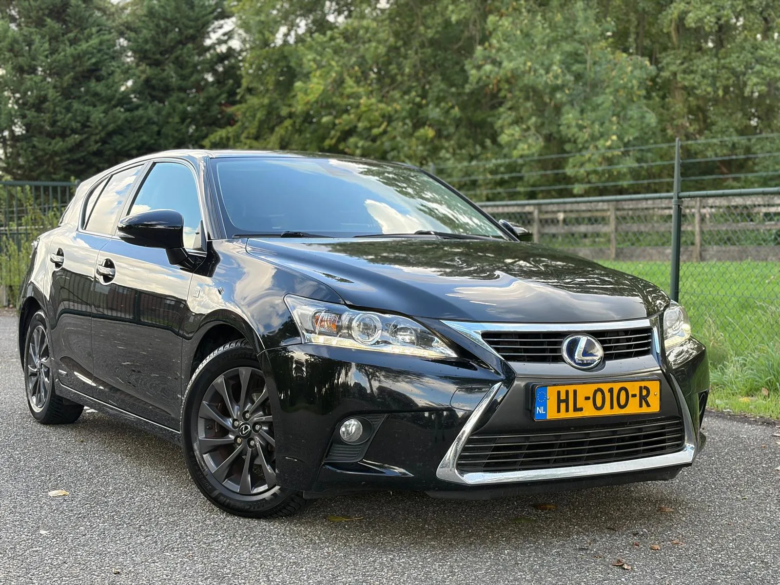 Lexus CT (2015) — foto 1