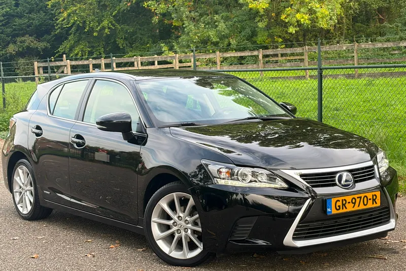 Lexus CT (2015)