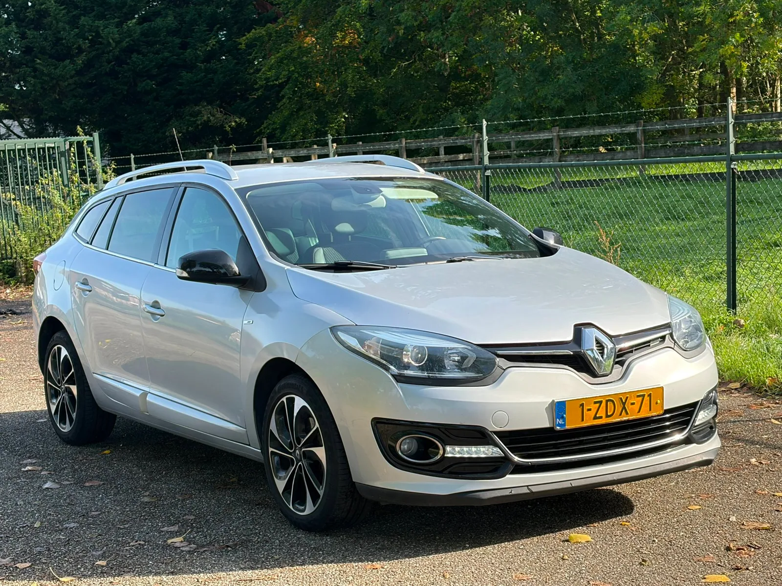 Renault Mégane (2015) — foto 1