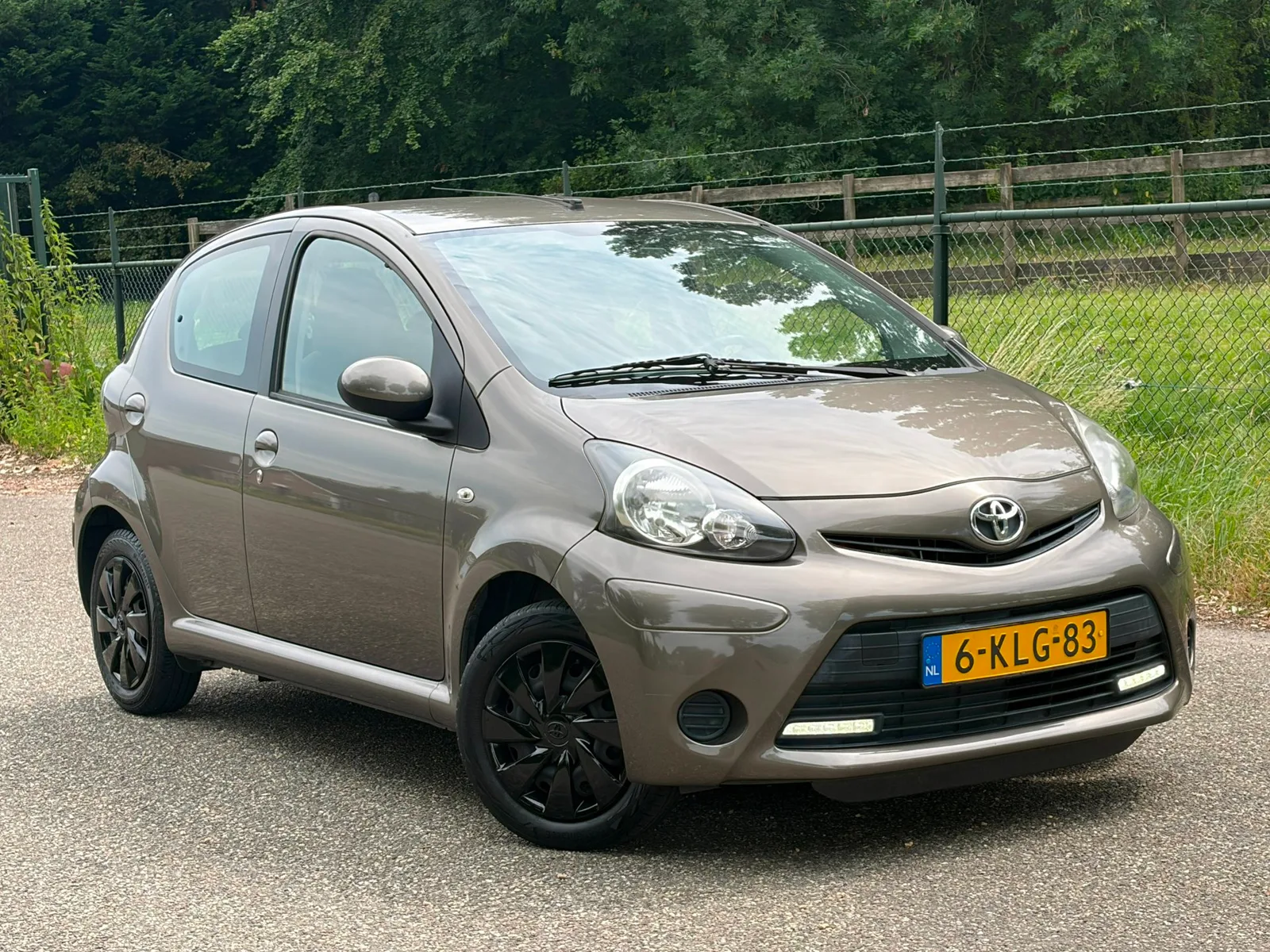 Toyota Aygo (2013) — foto 1