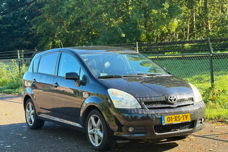 Toyota Verso (2007)