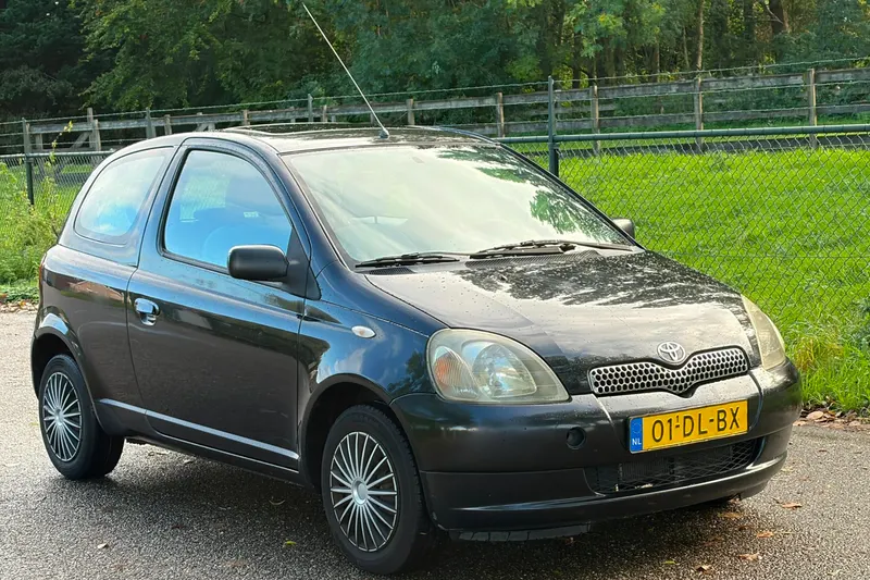 Toyota Yaris (1999)