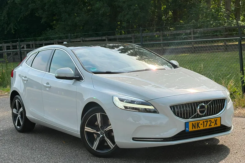 Volvo V40 (2017)