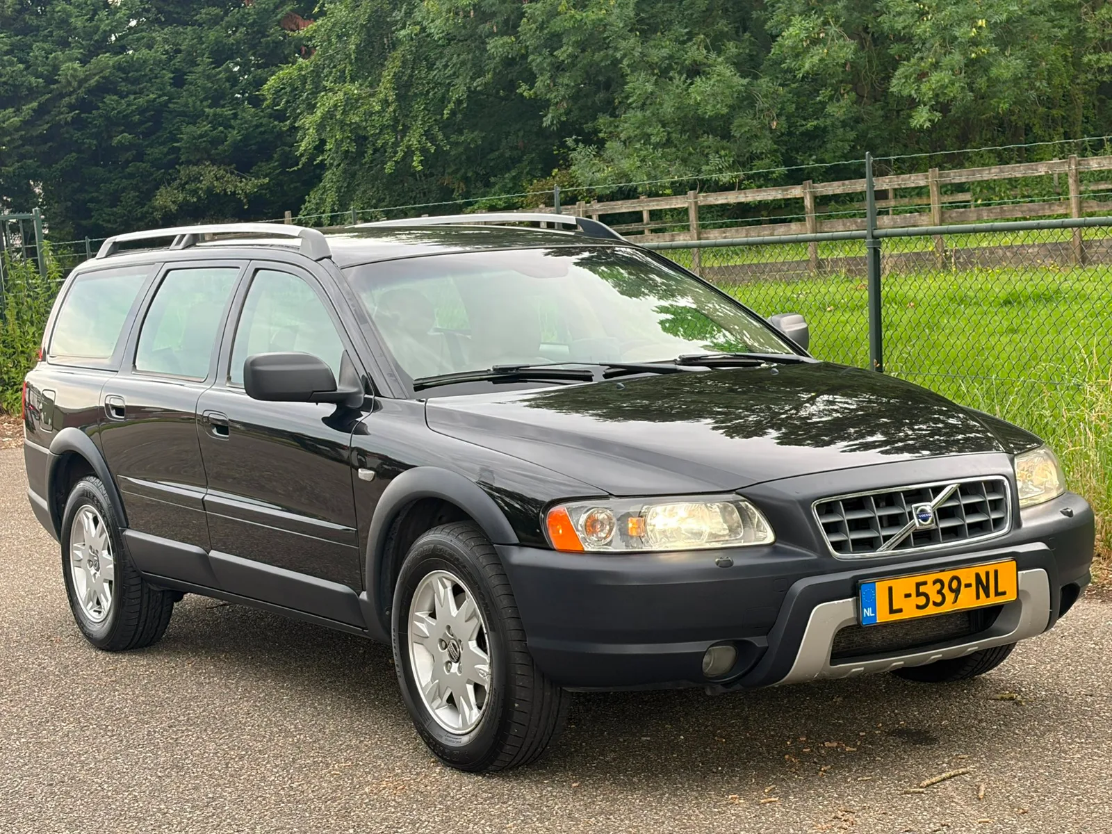 Volvo XC70 (2006) — foto 1