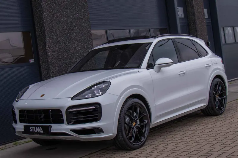 Porsche Cayenne (2021)