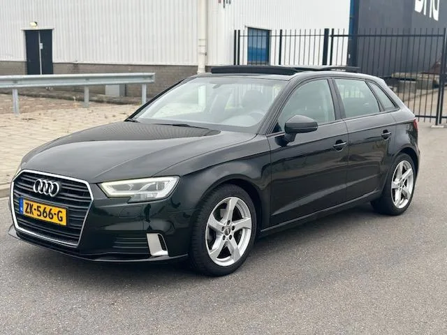 Audi A3 (2019) — foto 1