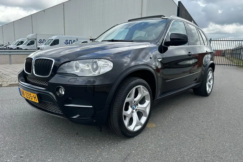 BMW X5 (2013)