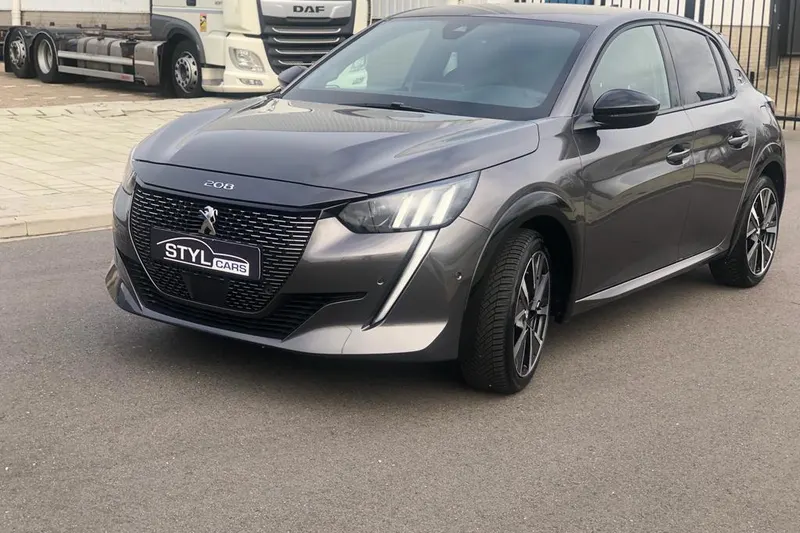 Peugeot 208 (2022)