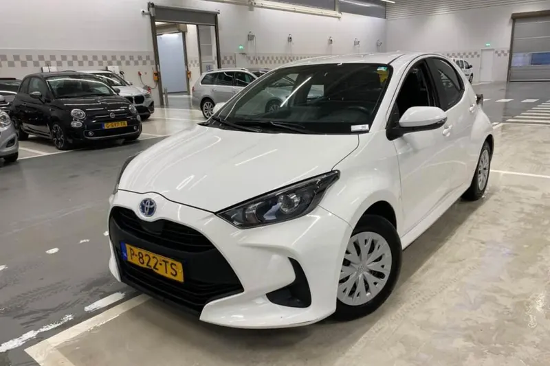 Toyota Yaris (2022)