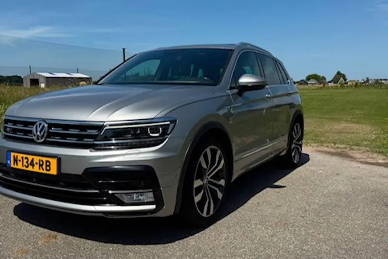 Volkswagen Tiguan (2016)