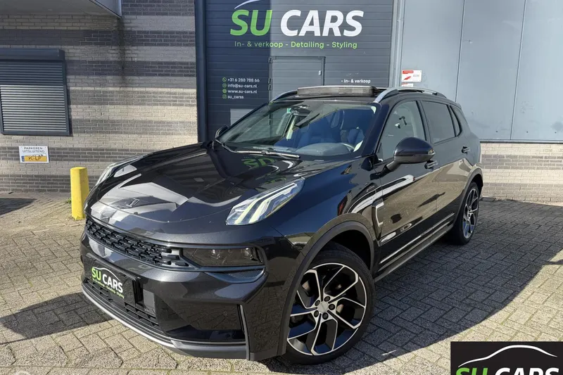 Lynk & Co 01 (2021)