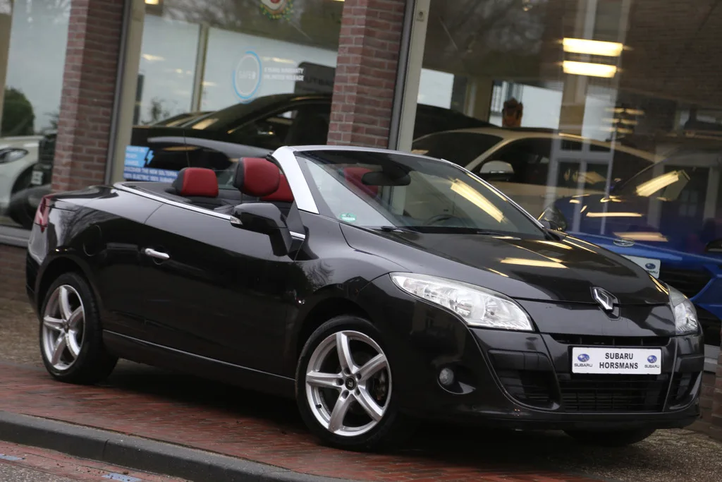 Renault Mégane (2010) — foto 1
